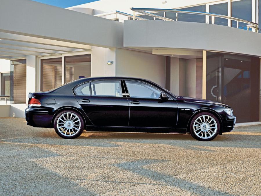  BMW 760Li Individual 2005 года  (фото 5 из 6)